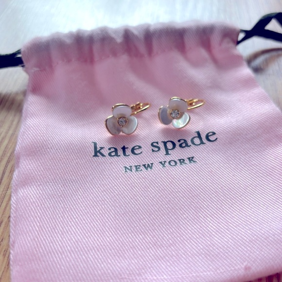 kate spade Jewelry - EUC Kate Spade Floral Earrings